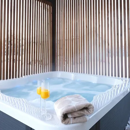 Snowberry Luxury Hosted By Hygge Host * Rovaniemi